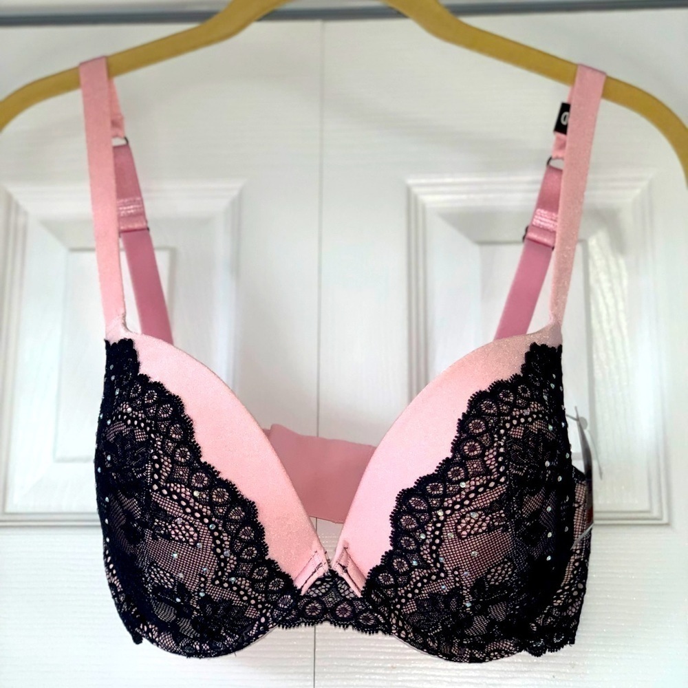 Black Bow Bra  34dd NWT​​​​​